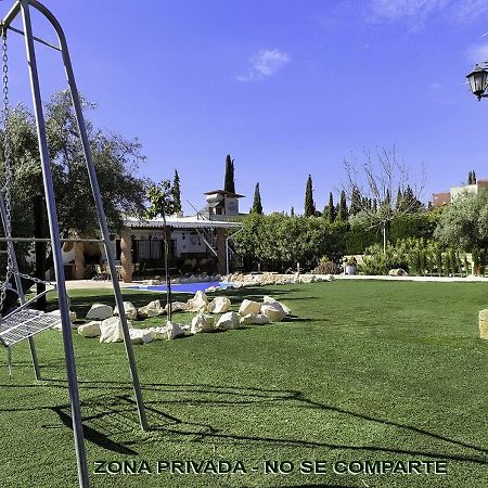 Villa Capricho De Luna Caparacena Kültér fotó